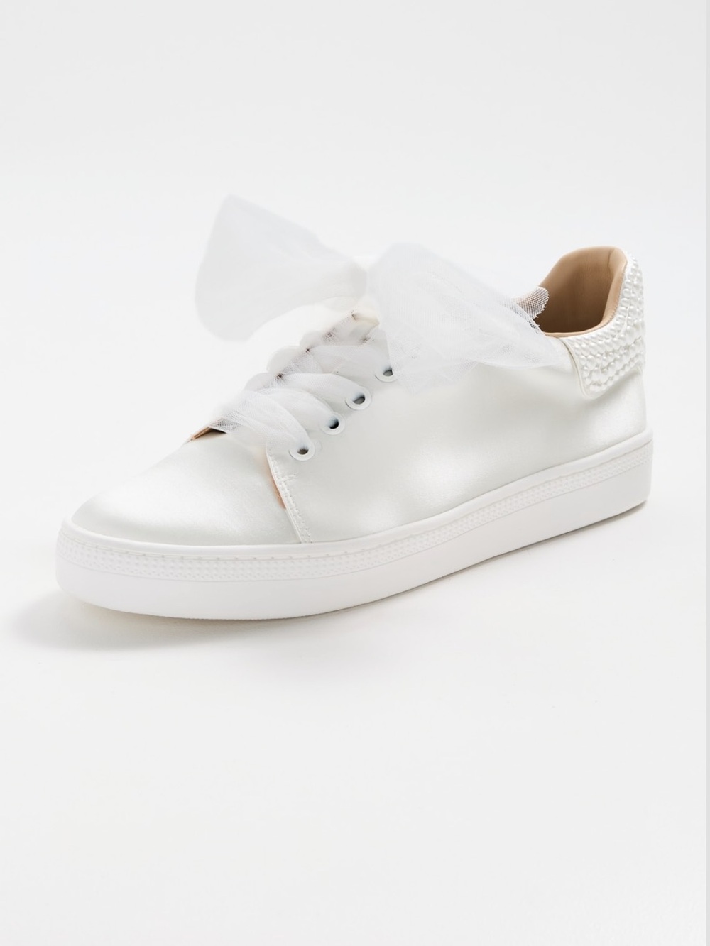 Badgley Mischka Gem Sneakers l